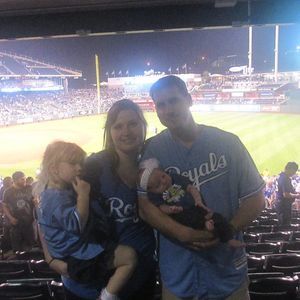 Meet your Posher, Cassandra